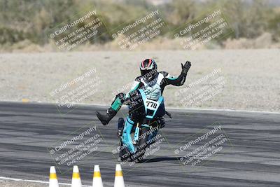 media/Dec-06-2025-CVMA (Sat) [[4a896cc04c]]/Race 4-Formula Middleweight/